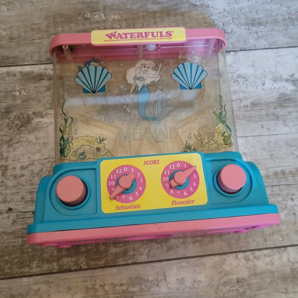 VINTAGE 1990's TOMY WATERFULS MILTON BRADLEY THE‎ LITTLE MERMAID WATER GAME